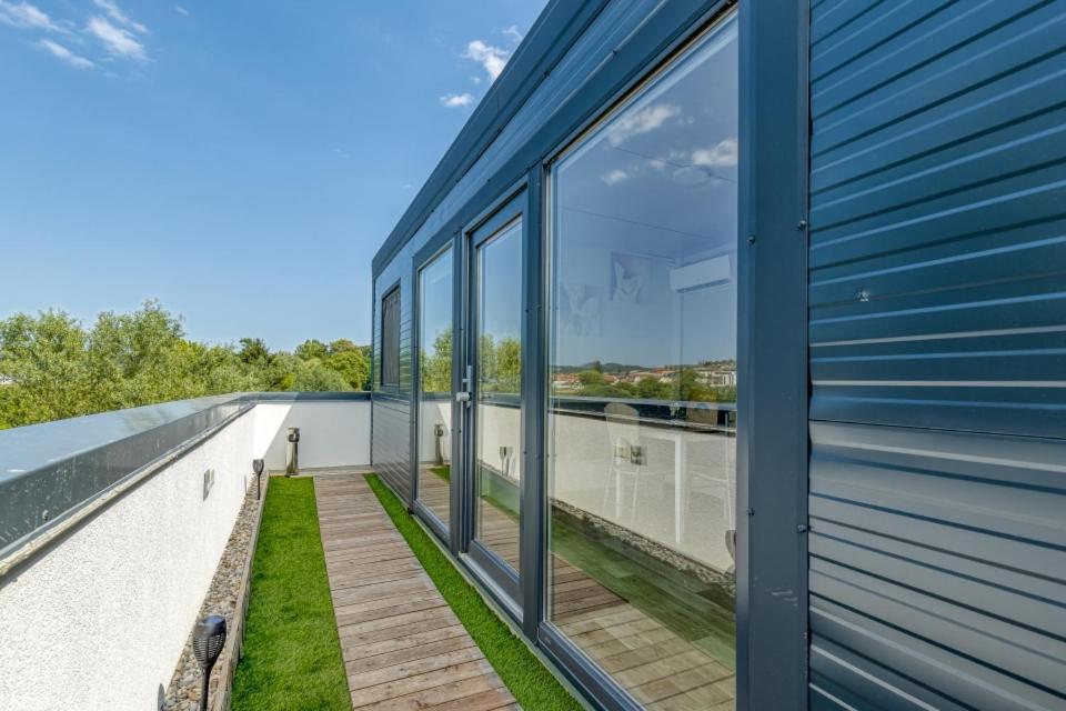 Roof Apartment Art-Pe Trebnje Eksteriør billede
